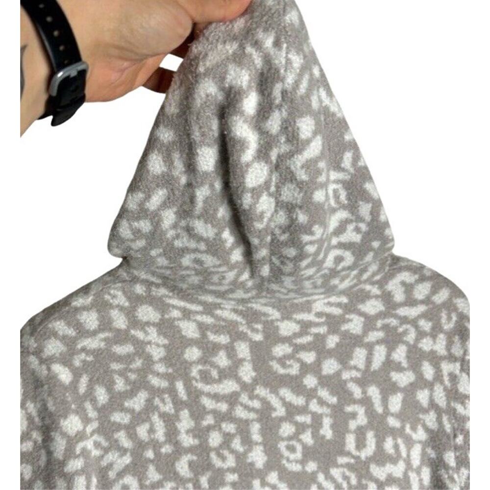 Rachel Zoe Hooded Cardigan Leopard Print Small Open Gray Pockets Oversized Cozy - Picture 6 of 9